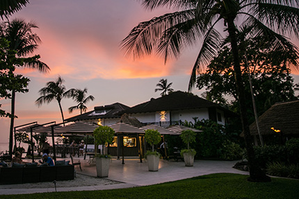 Sundown Cocktails at Harold's Bar