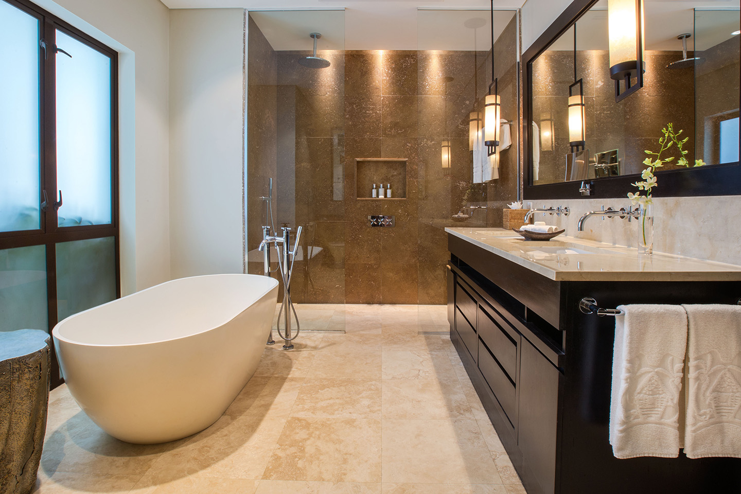 Beach House Suite Bathroom